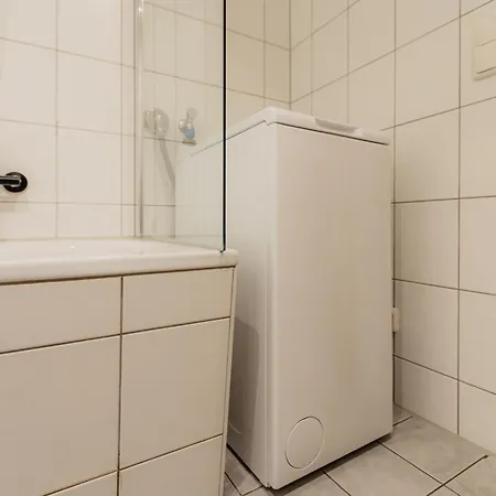 Luga Homes - Karli Apartment *
